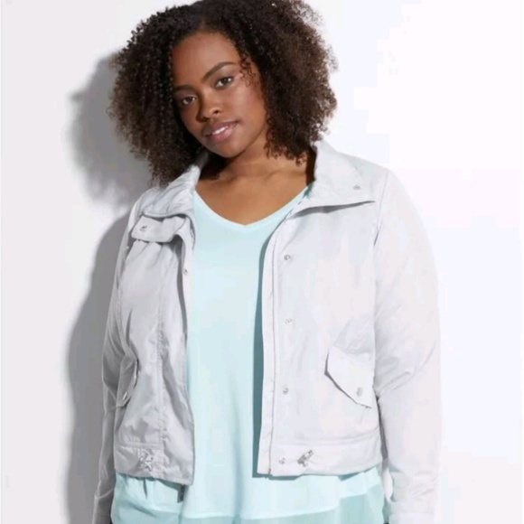 NWT Lane Bryant Livi Active Bomber Jacket - Picture 3 of 3